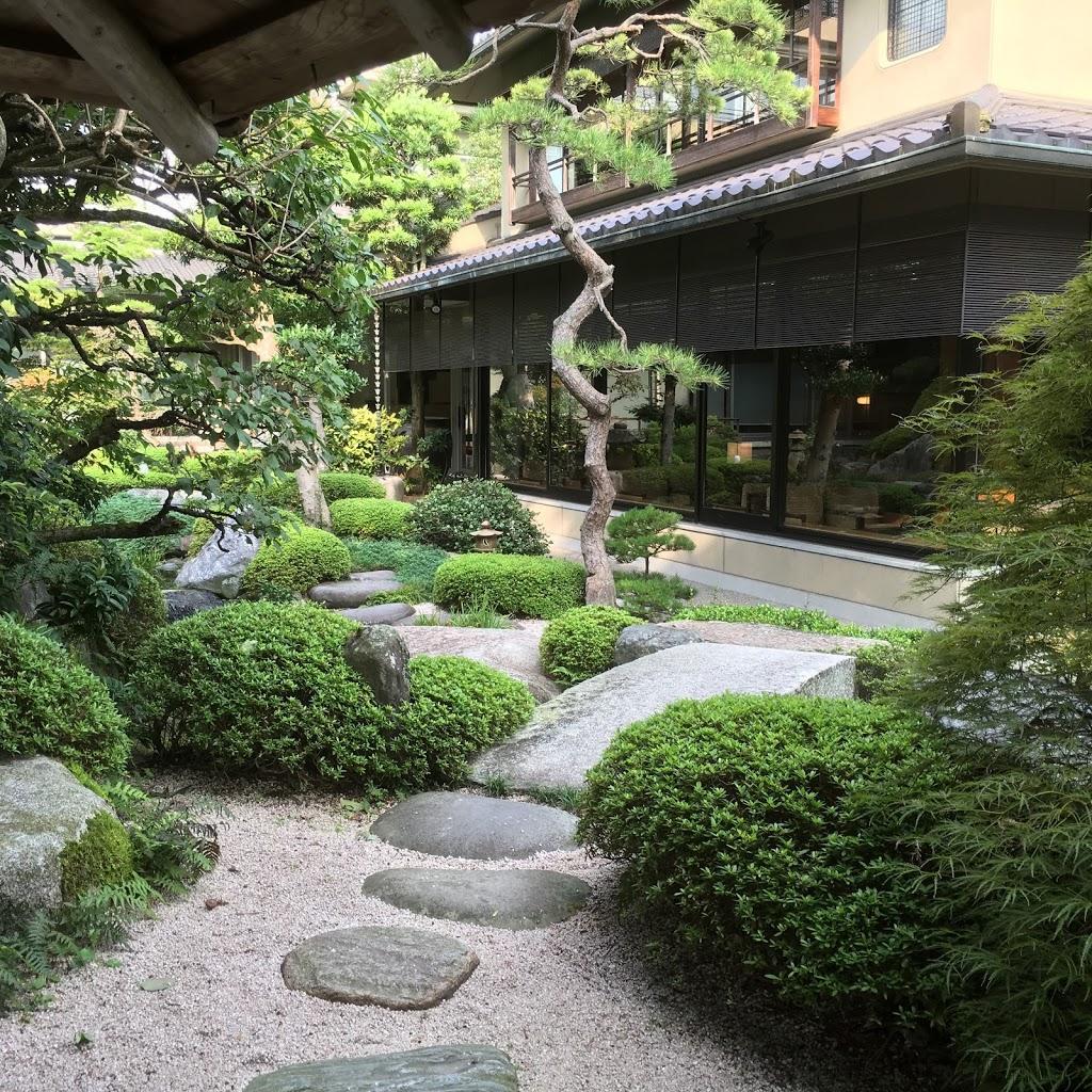 玉造温泉「佳翠苑　皆美（かすいえん　みなみ）」