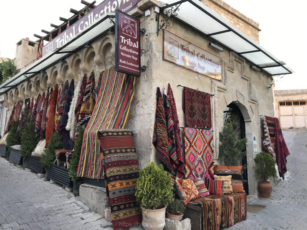 トルコ絨毯とキリムのショッピング