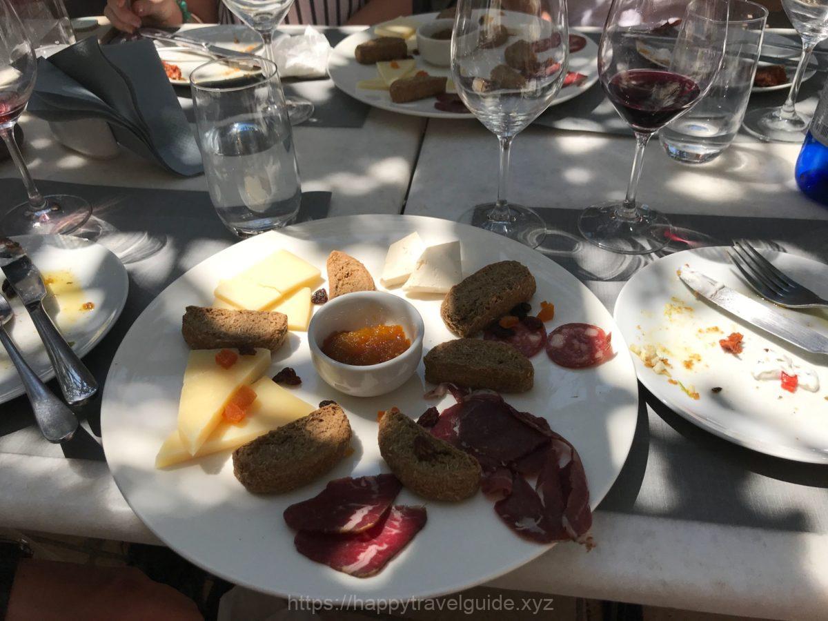 ワイン＆軽食タイム