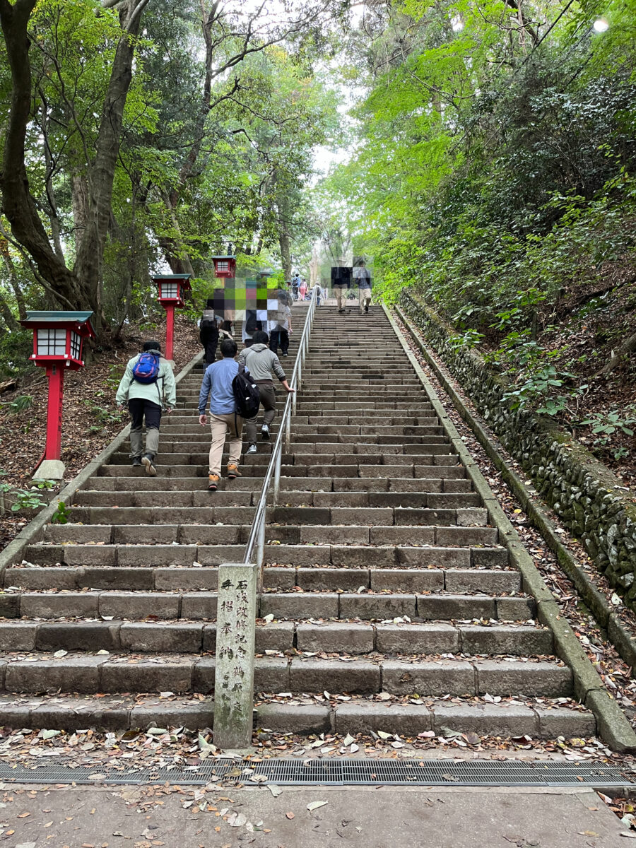 高尾山　階段