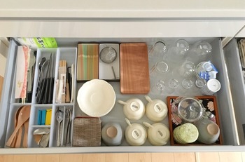 食器棚の収納方法